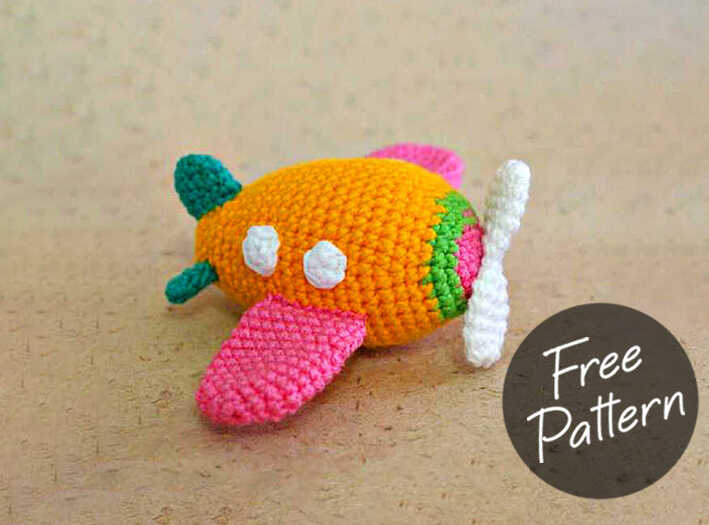 Amigurumi Airplane Free Pattern AllFree 170524 1