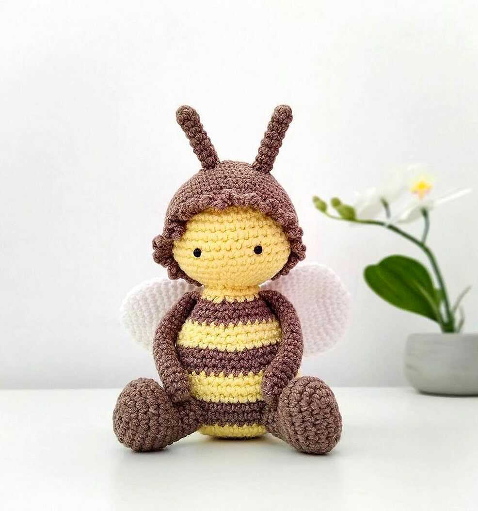 Amigurumi AllFree Bee 141021 0