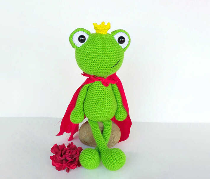 Amigurumi Frog Free Pattern AllFree 181021 01