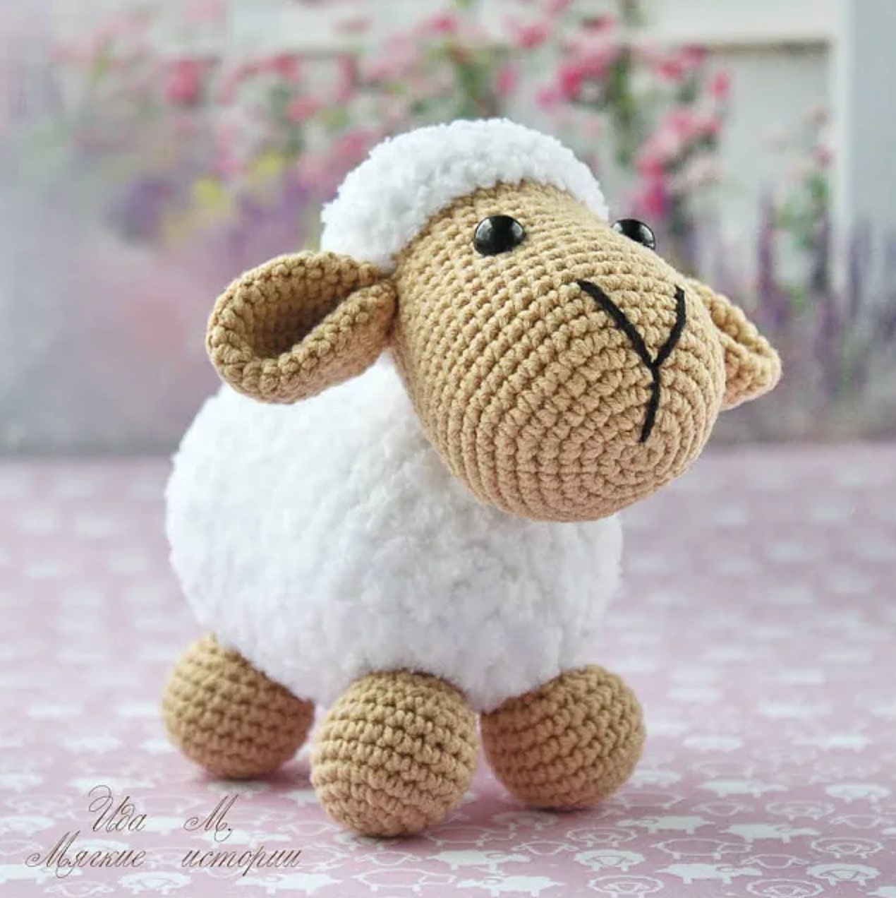 AmigurumiFreeNet CuteSheep001