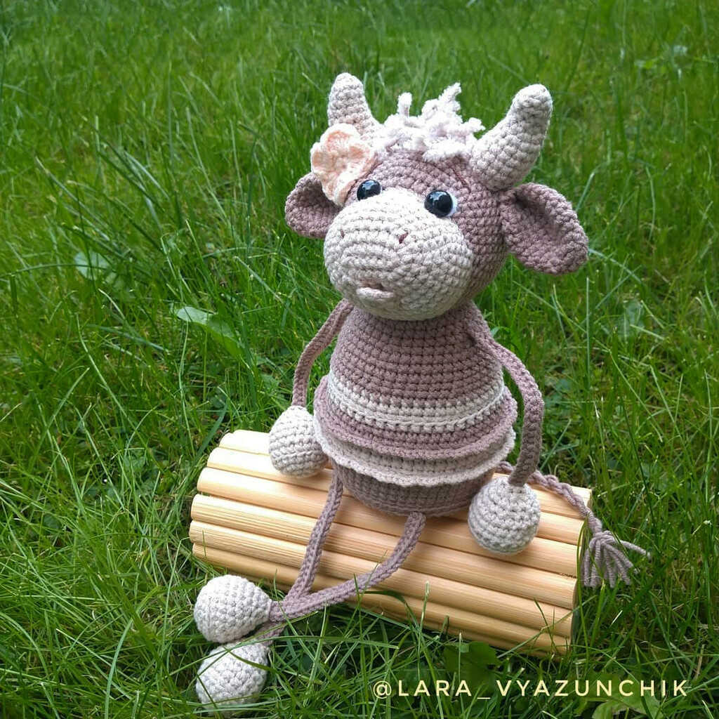 amigurumi home cow 120321 1 1