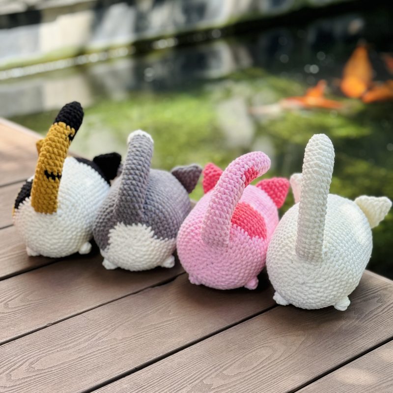 Four loaf cats